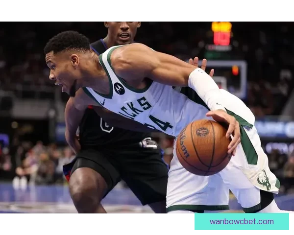 雄鹿有意通过交易字母哥得到埃奇库姆或莫布利作为新基石球员